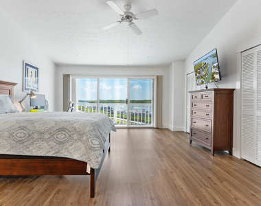 2488 Harbour Cove Drive - Photo Thumbnail 27