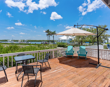 2488 Harbour Cove Drive - Photo Thumbnail 10