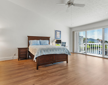 2488 Harbour Cove Drive - Photo Thumbnail 28