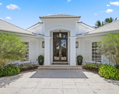 2204 Notre Dame Drive - Photo Thumbnail 5