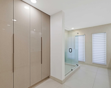 2204 Notre Dame Drive - Photo Thumbnail 39