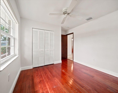 20009 Nw 66th Place - Photo Thumbnail 25