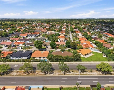 20009 Nw 66th Place - Photo Thumbnail 31