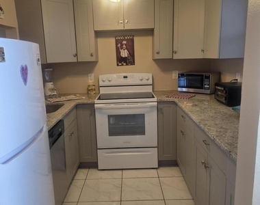 2929 S Ocean Boulevard - Photo Thumbnail 14