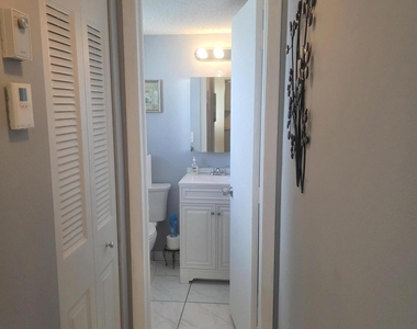 2929 S Ocean Boulevard - Photo Thumbnail 16