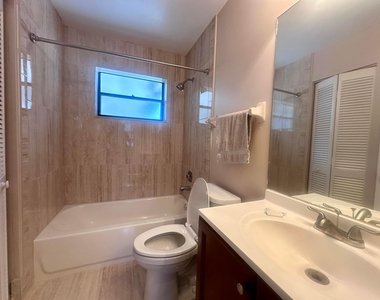 23343 Sw 54th Way - Photo Thumbnail 16