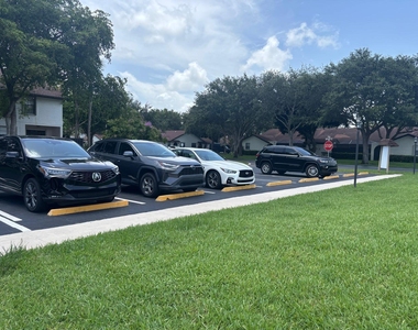 23343 Sw 54th Way - Photo Thumbnail 26