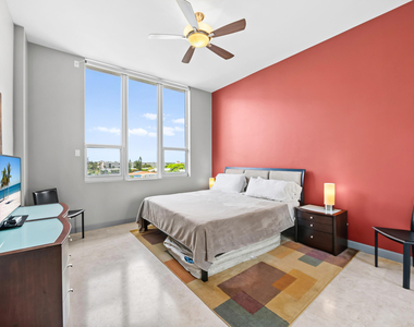701 Se 21st Avenue - Photo Thumbnail 20