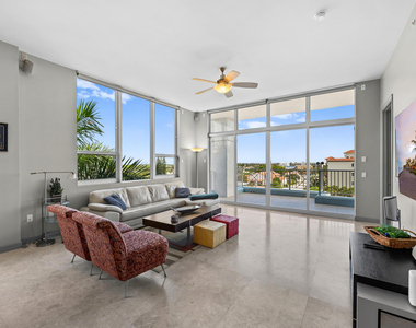 701 Se 21st Avenue - Photo Thumbnail 5