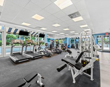 701 Se 21st Avenue - Photo Thumbnail 27