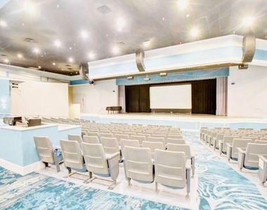 640 Monaco N - Photo Thumbnail 21