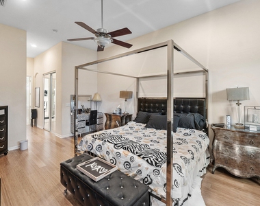 12196 Landrum Way - Photo Thumbnail 17