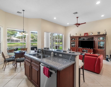 12196 Landrum Way - Photo Thumbnail 3