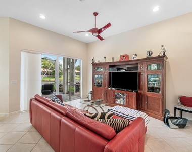 12196 Landrum Way - Photo Thumbnail 10
