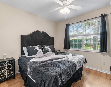 12196 Landrum Way - Photo Thumbnail 24