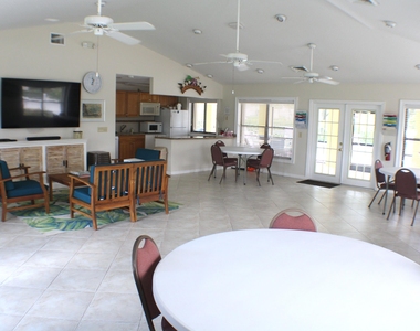 1082 Keystone Drive - Photo Thumbnail 22