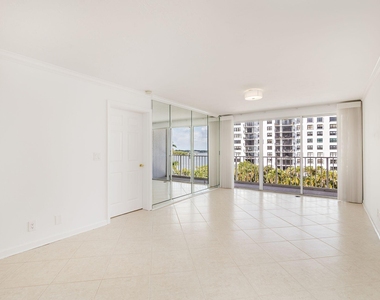 3901 S Flagler Drive - Photo Thumbnail 26