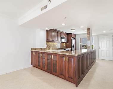 3901 S Flagler Drive - Photo Thumbnail 11