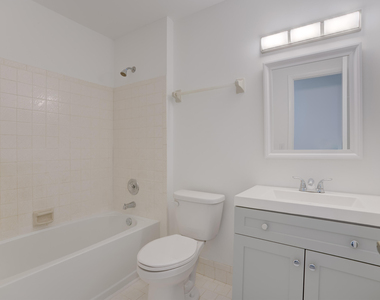 4698 Arthur Street - Photo Thumbnail 6