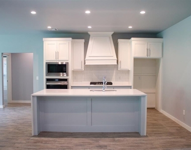 17876 Salem Road - Photo Thumbnail 6