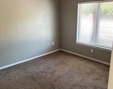 2200 Classen Boulevard - Photo Thumbnail 3