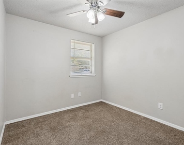 4008 Se 46th Street - Photo Thumbnail 23