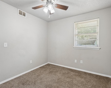 4008 Se 46th Street - Photo Thumbnail 25