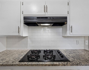 4008 Se 46th Street - Photo Thumbnail 12