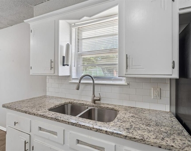 4008 Se 46th Street - Photo Thumbnail 13