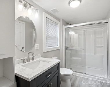 2225 Tate Street - Photo Thumbnail 22