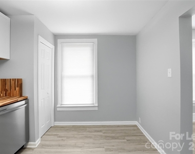 2225 Tate Street - Photo Thumbnail 13
