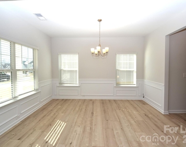 13014 Aberdeen Park Drive - Photo Thumbnail 2