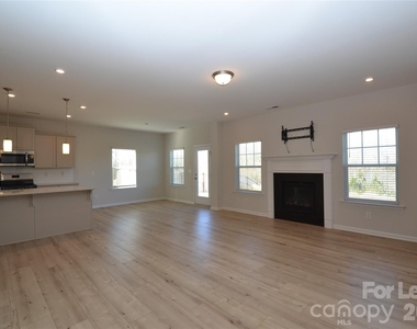 13014 Aberdeen Park Drive - Photo Thumbnail 10