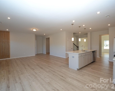 13014 Aberdeen Park Drive - Photo Thumbnail 7