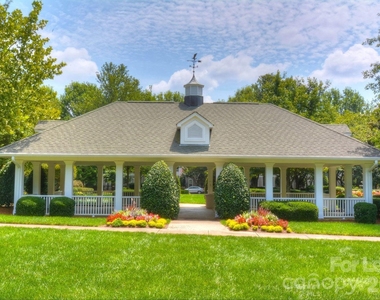 17905 Delmas Drive - Photo Thumbnail 13