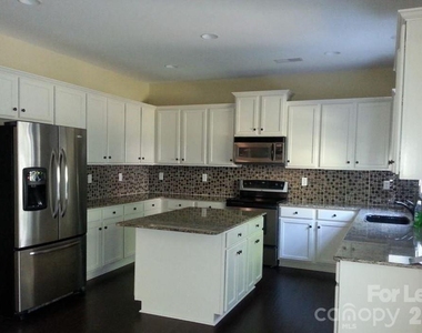 1572 Duckhorn Street Nw - Photo Thumbnail 7