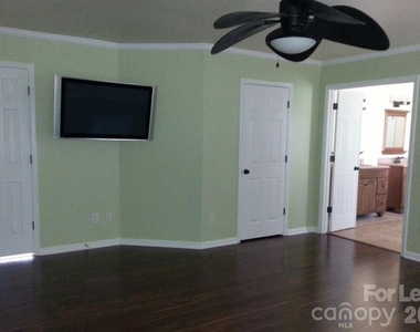 1572 Duckhorn Street Nw - Photo Thumbnail 13