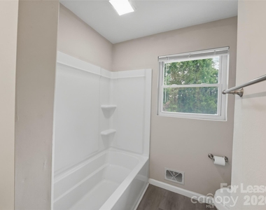 765 8th Avenue Drive Se - Photo Thumbnail 11
