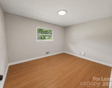 765 8th Avenue Drive Se - Photo Thumbnail 16