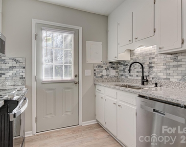 525 12th Street Sw - Photo Thumbnail 9