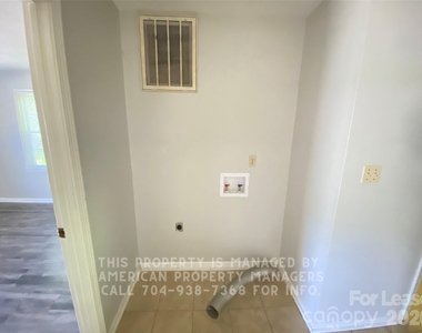 1507 Jamaica Road - Photo Thumbnail 7