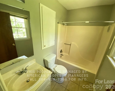 1507 Jamaica Road - Photo Thumbnail 6