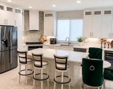 28328 Berylwood Place - Photo Thumbnail 1