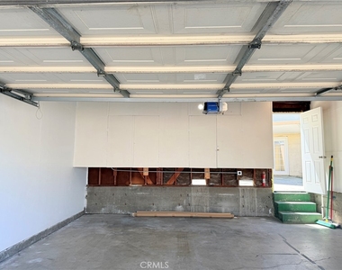 1620 Greenport - Photo Thumbnail 12