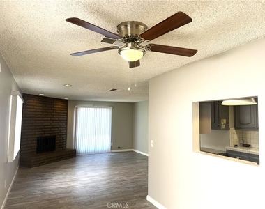 3901 Green Avenue - Photo Thumbnail 8