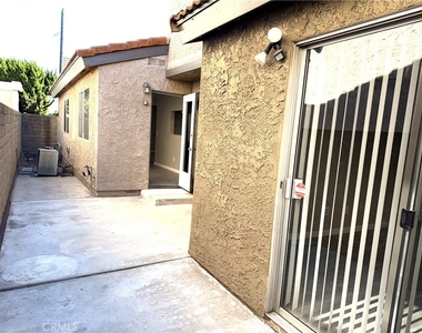 3901 Green Avenue - Photo Thumbnail 20