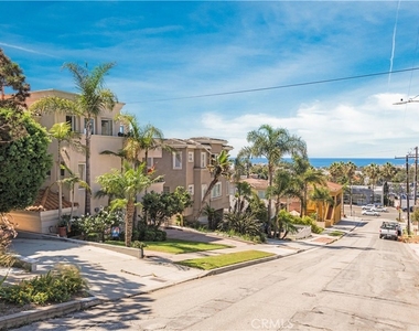 846 15th Street - Photo Thumbnail 22