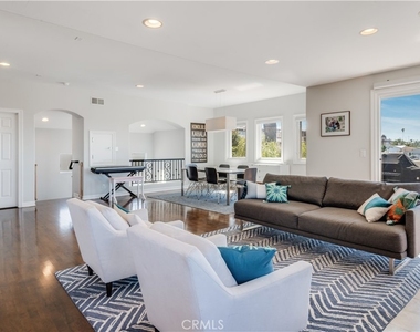846 15th Street - Photo Thumbnail 6