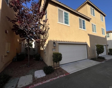 1707 Frangipani Avenue - Photo Thumbnail 30