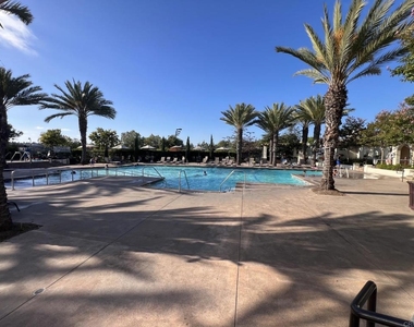 1707 Frangipani Avenue - Photo Thumbnail 32